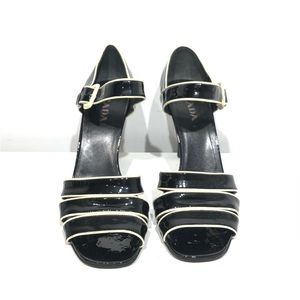 Prada Black/Cream Patent Leather Sandal- Size 36.5